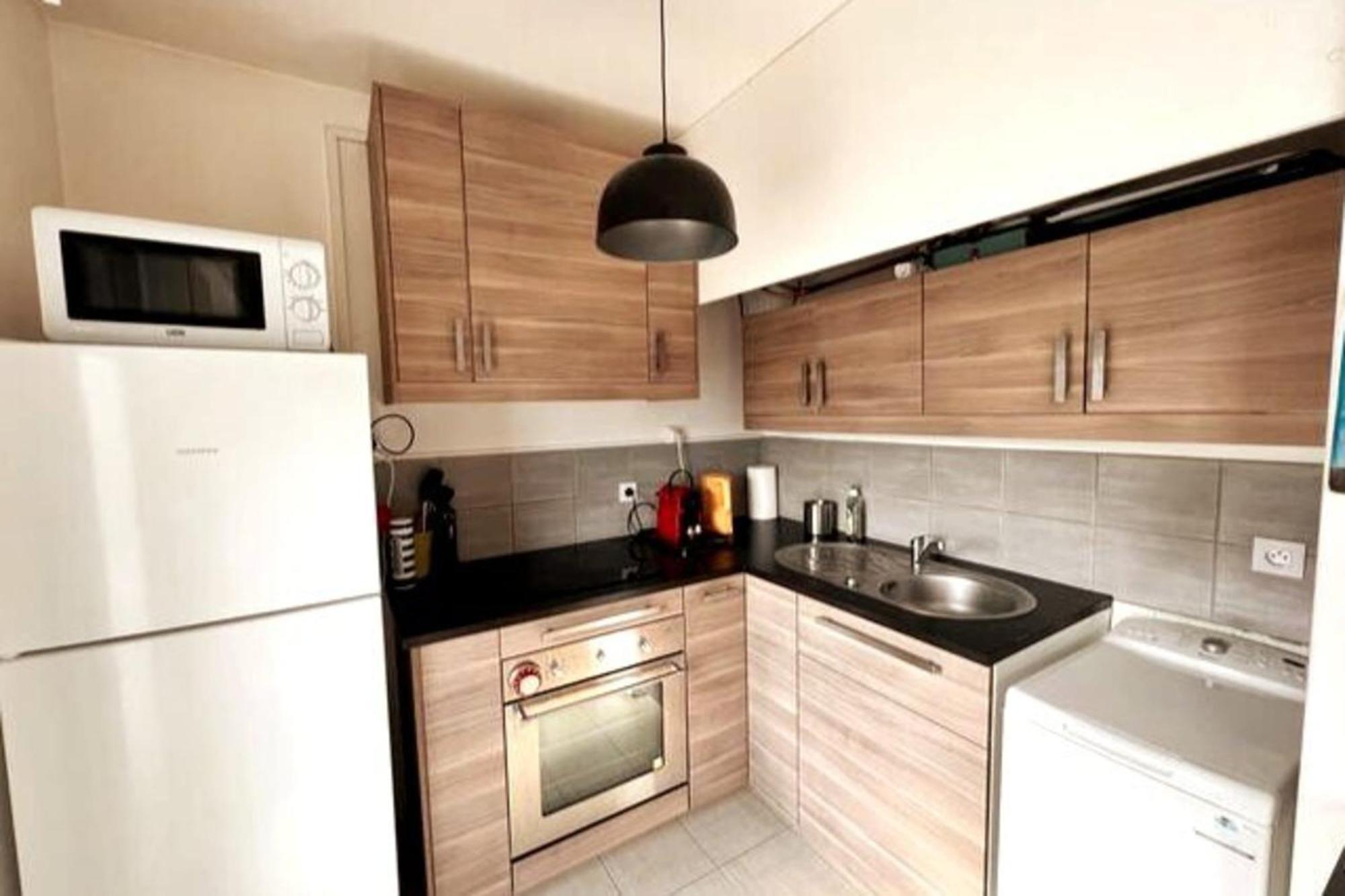 Apartment Superbe F2 Avec Garage Balcon *